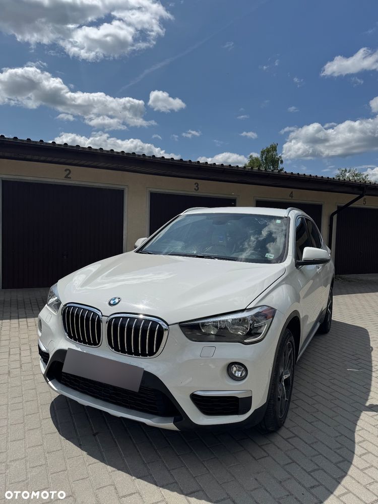 BMW X1 - 1