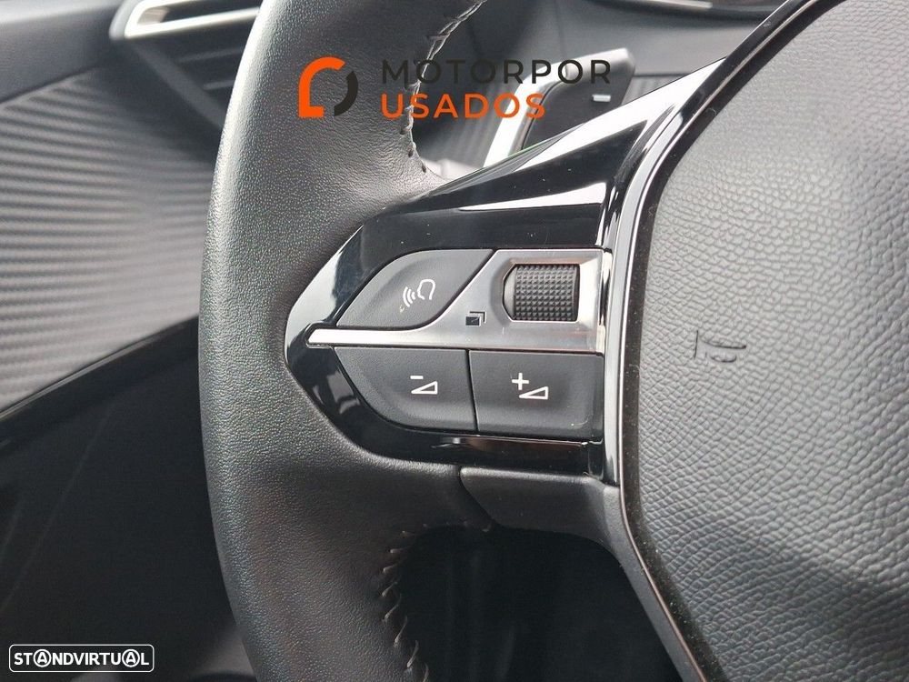 Peugeot 208 1.2 PureTech Allure EAT8 - 12