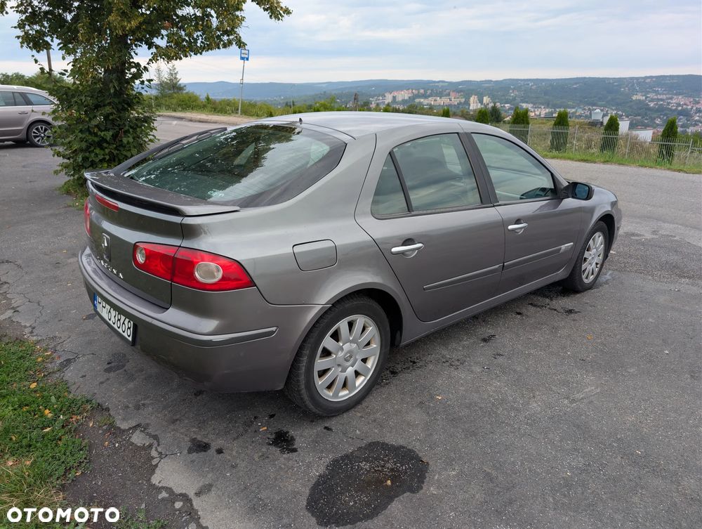 Renault Laguna 1.9 dCi Dynamique - 3