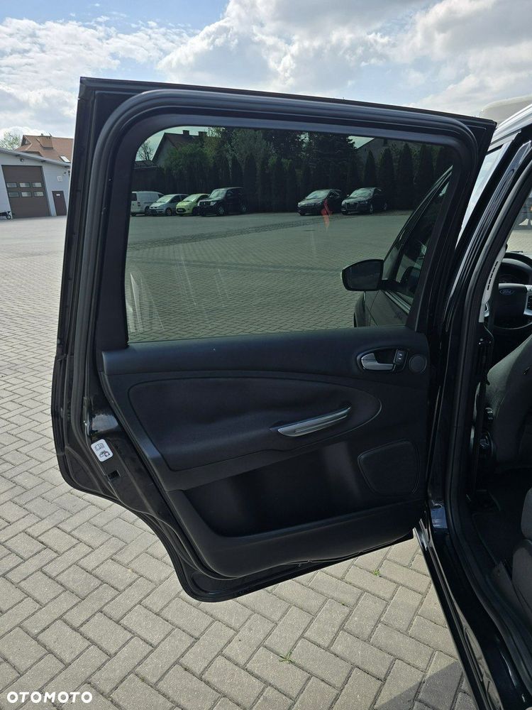 Ford Galaxy - 17