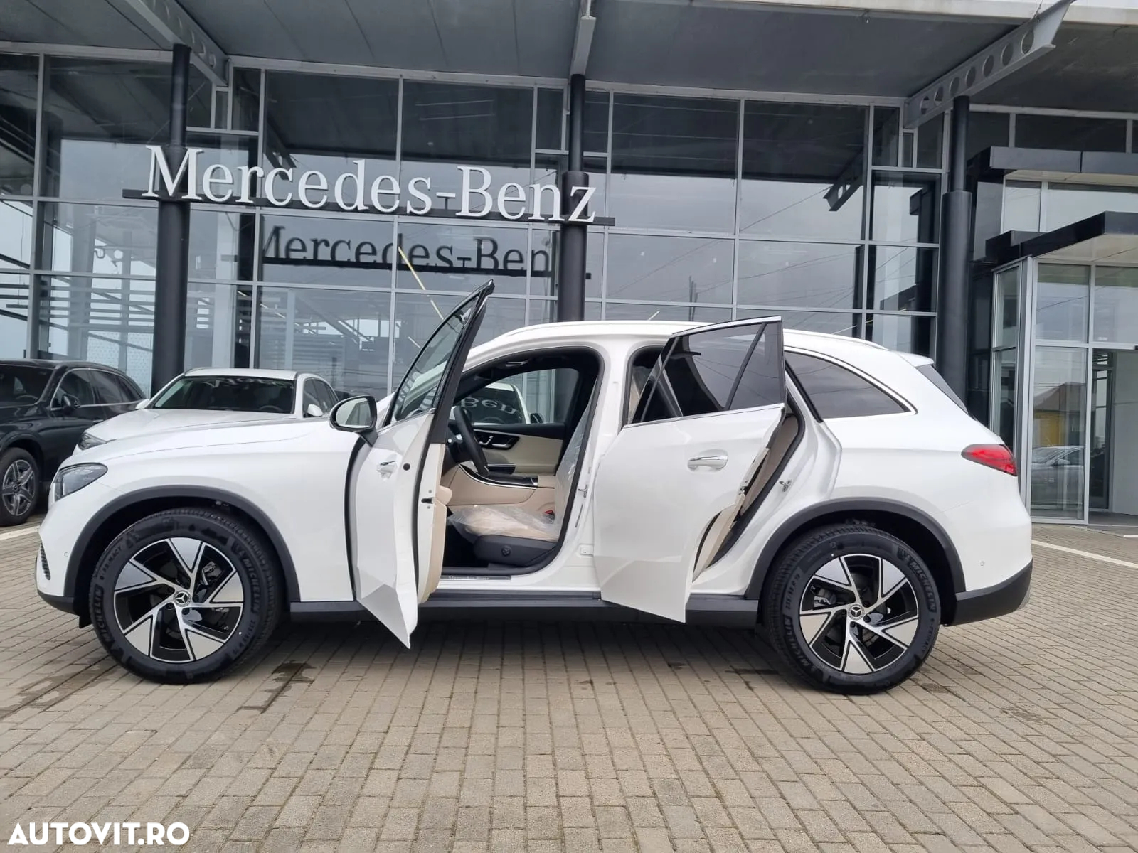 Mercedes-Benz GLC 220 d 4MATIC MHEV - 2