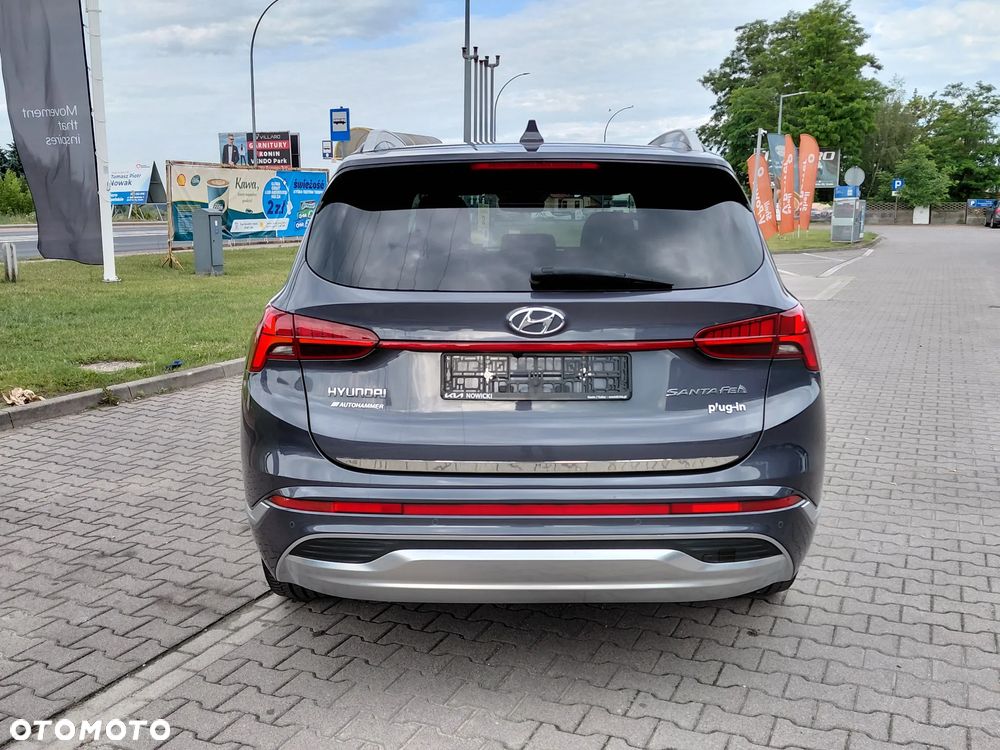 Hyundai Santa Fe - 4