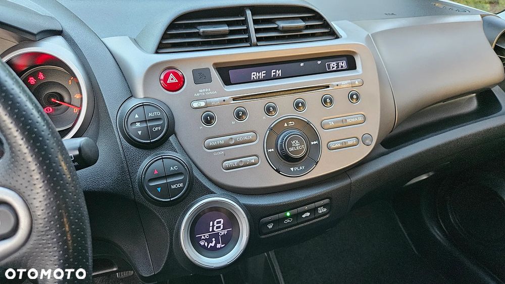 Honda Jazz 1.4 i-VTEC Exclusive - 23