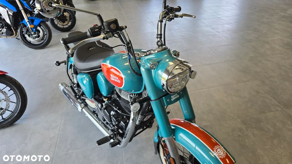 Royal Enfield Classic - 26