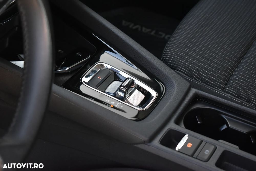 Skoda Octavia 1.0 TSI DSG Mild Hybrid Ambition - 17