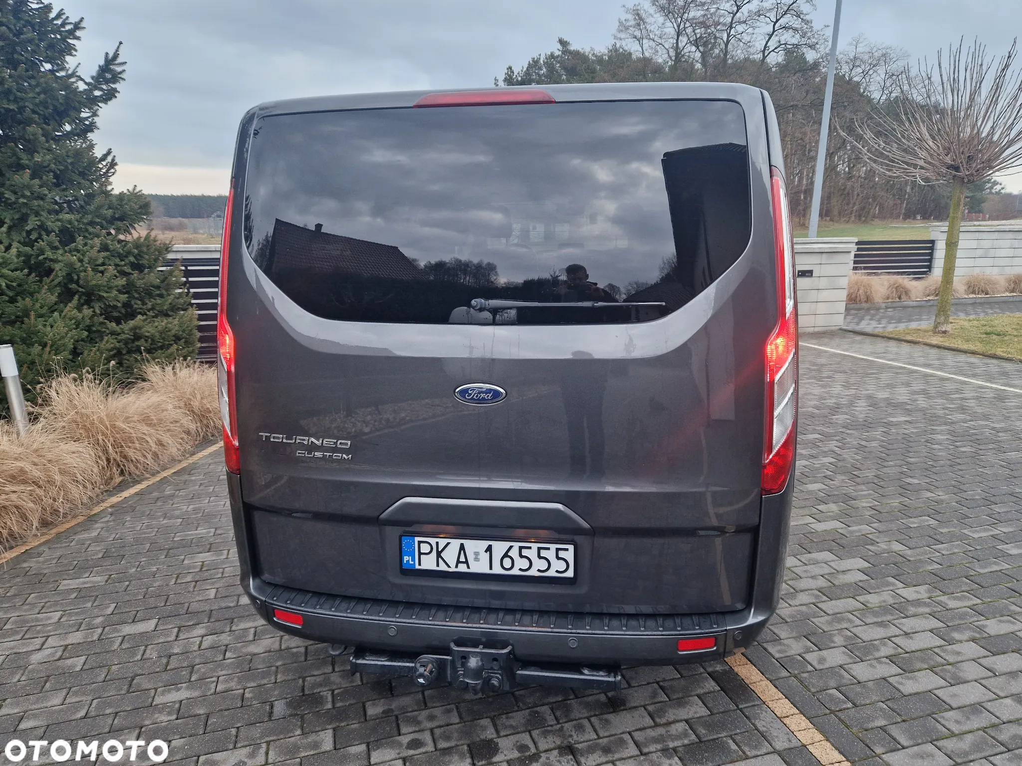 Ford Tourneo Custom - 9