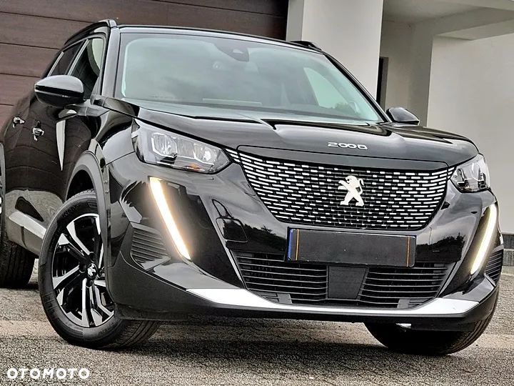 Peugeot 2008 1.5 BlueHDi Allure S&S EAT8 - 1