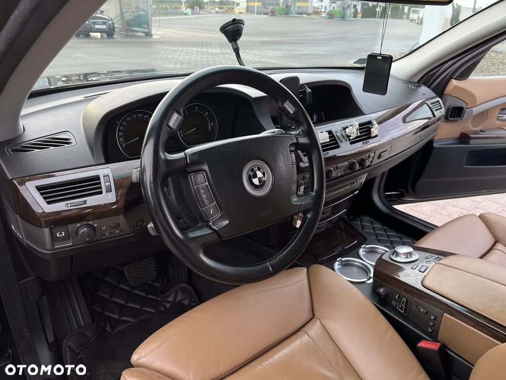 BMW Seria 7 - 5