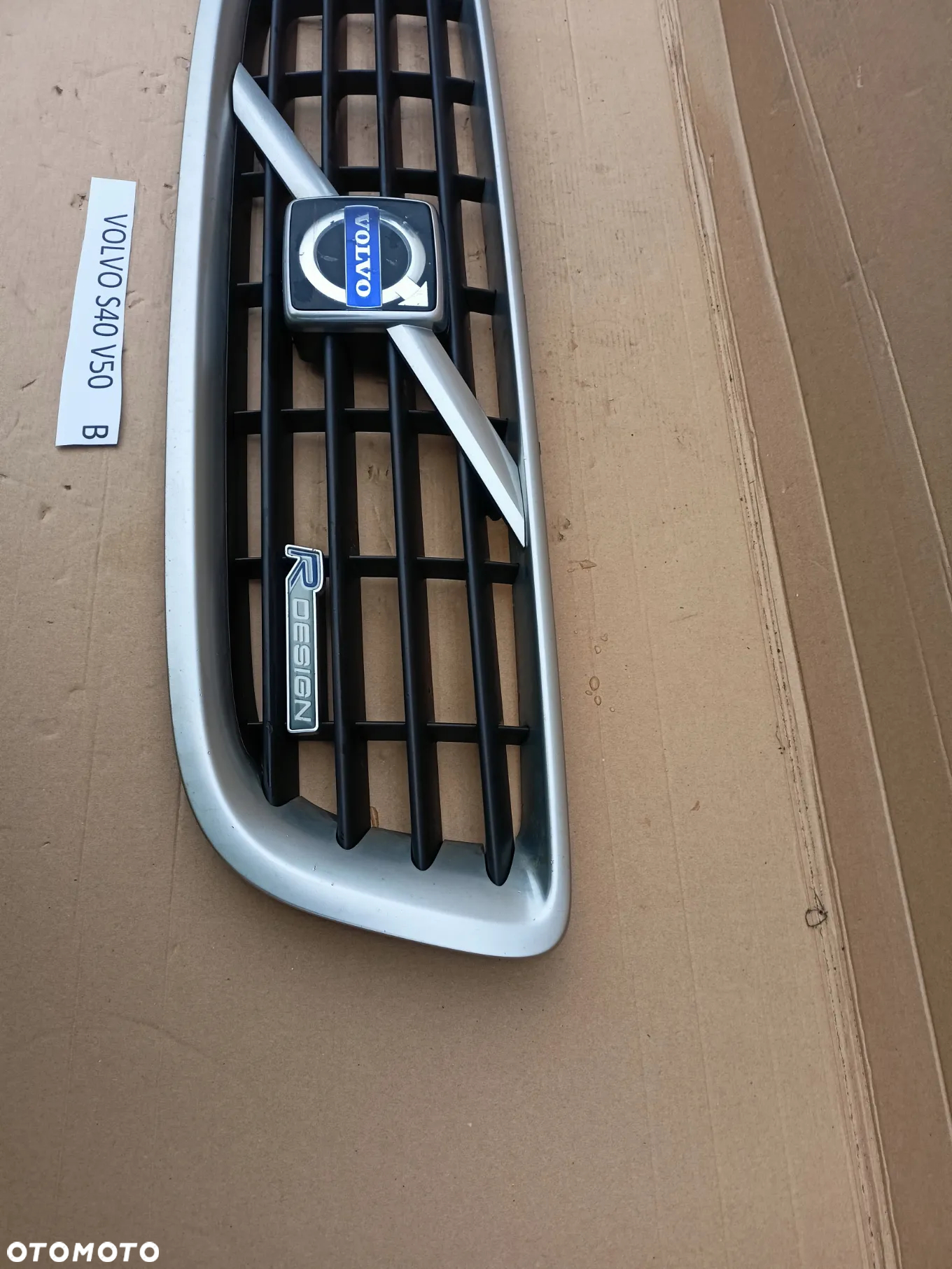 Grill Atrapa Volvo S40 V50 07-12 R-design grill atrapa oryginał - 6