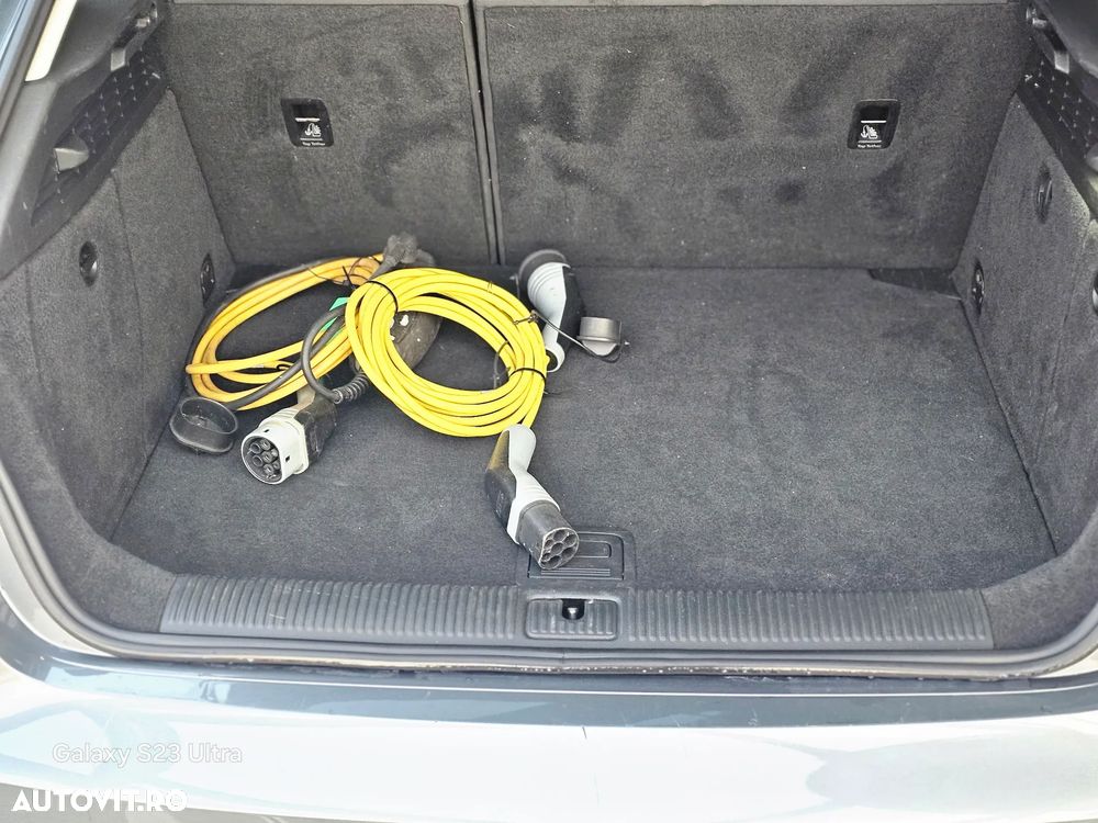 Audi A3 Sportback 1.4 TFSI S line Sportpaket - 23