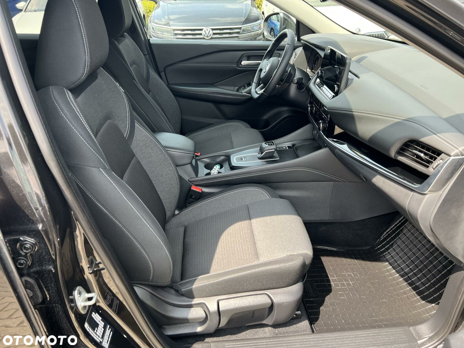 Nissan Qashqai - 16