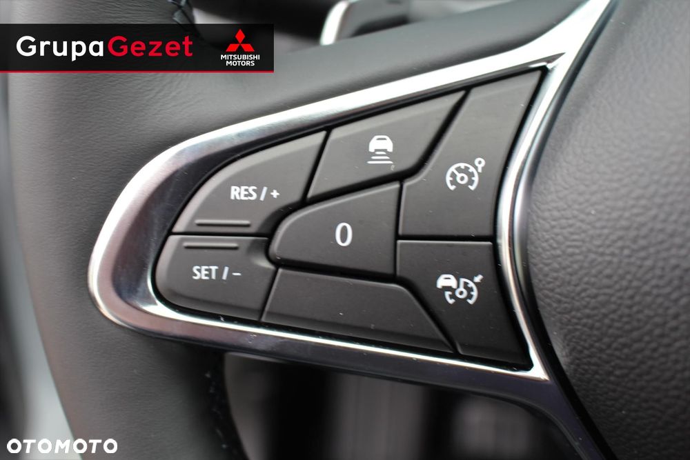 Mitsubishi ASX - 9