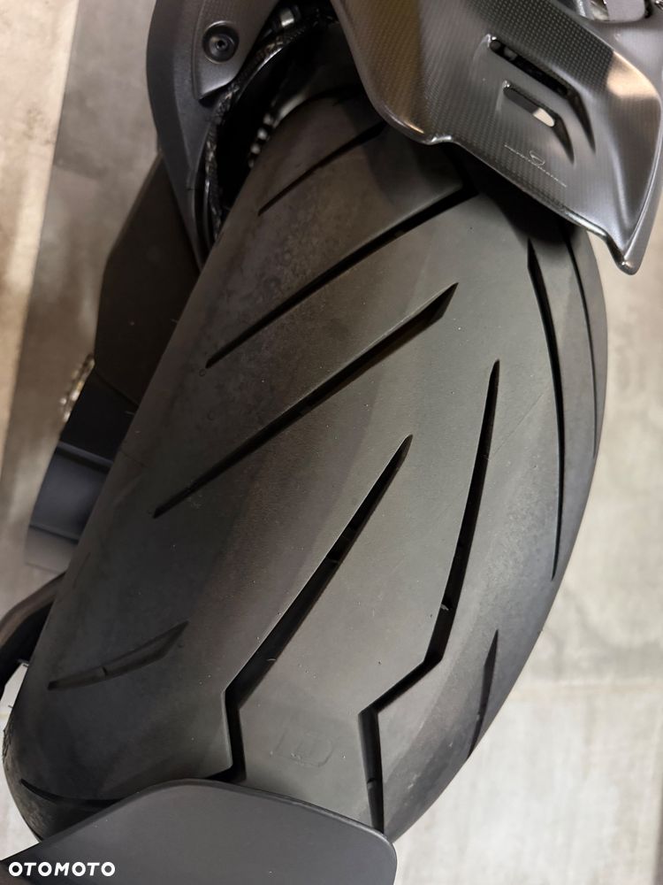 Ducati Diavel - 11
