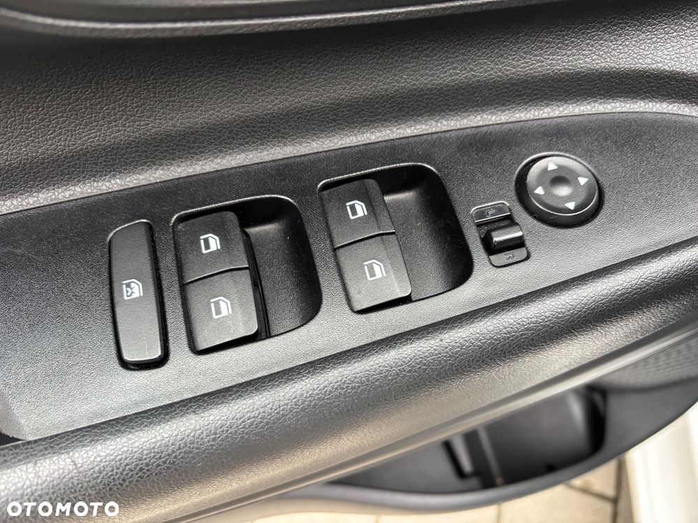 Hyundai i20 1.2 Classic Plus - 16