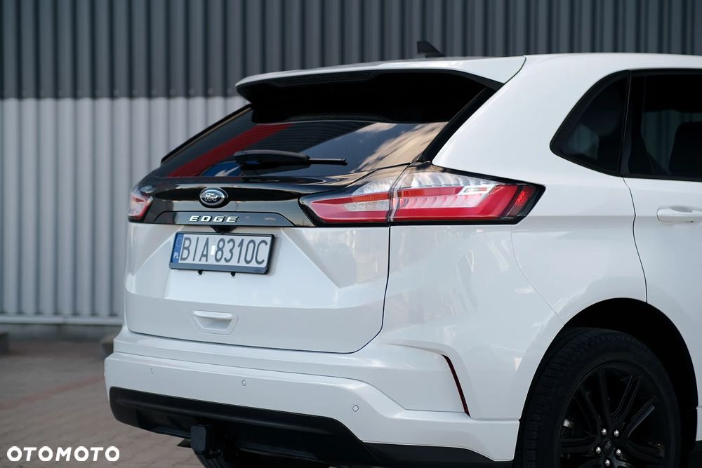 Ford Edge - 8