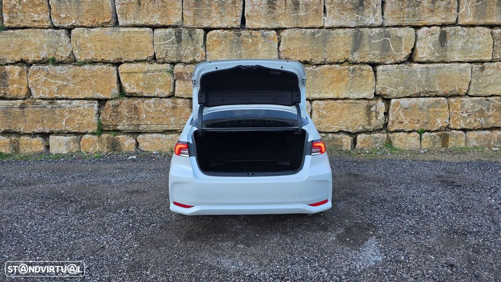 Toyota Corolla SD 1.8 Hybrid Comfort - 44