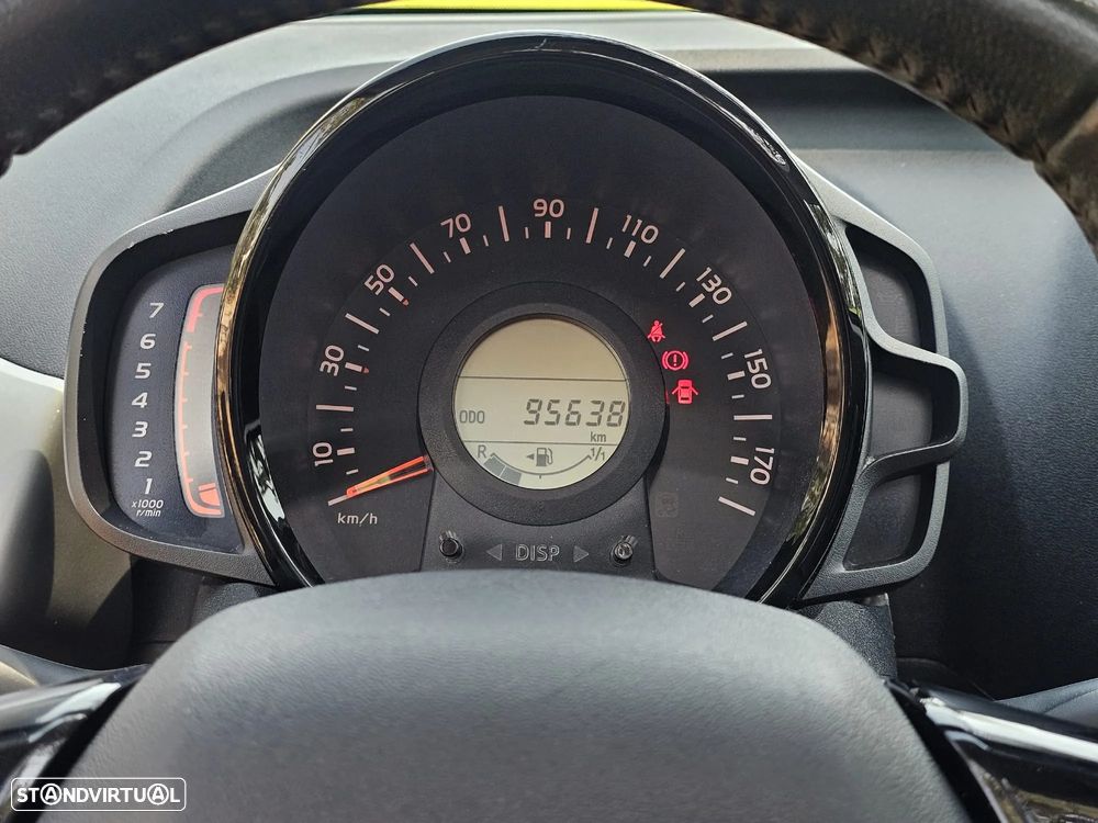 Peugeot 108 1.2 PureTech Allure - 14