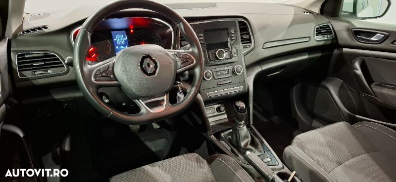 Renault Megane - 10