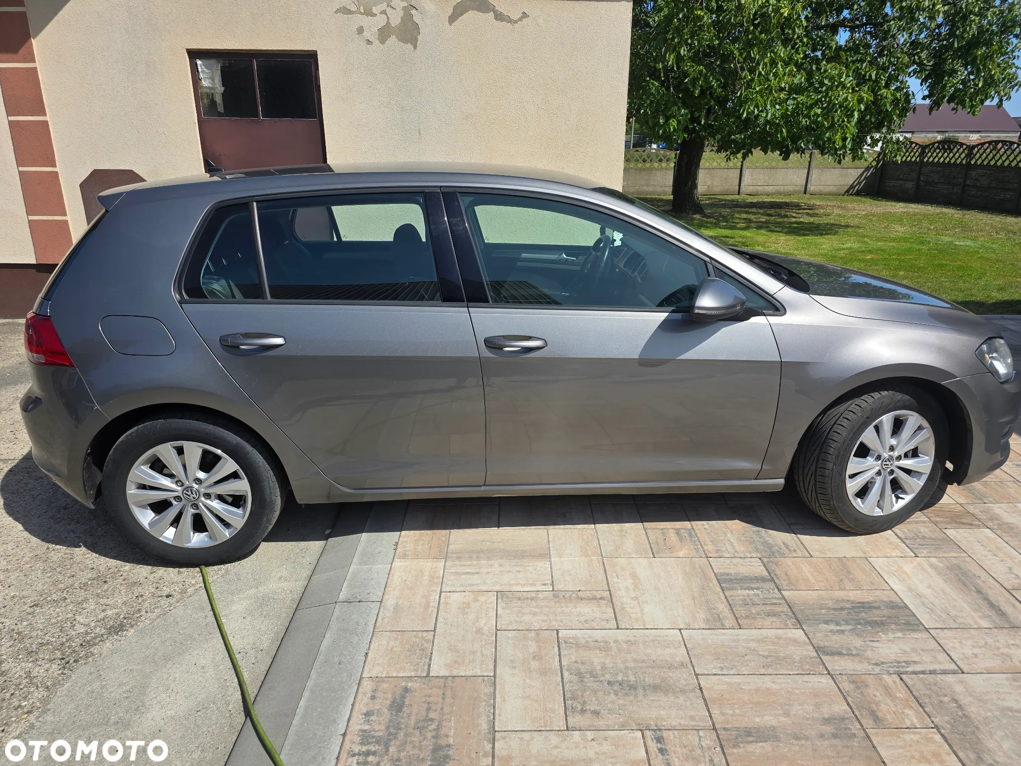 Volkswagen Golf 1.6 TDI 4Motion BlueMotion Technology Comfortline - 4