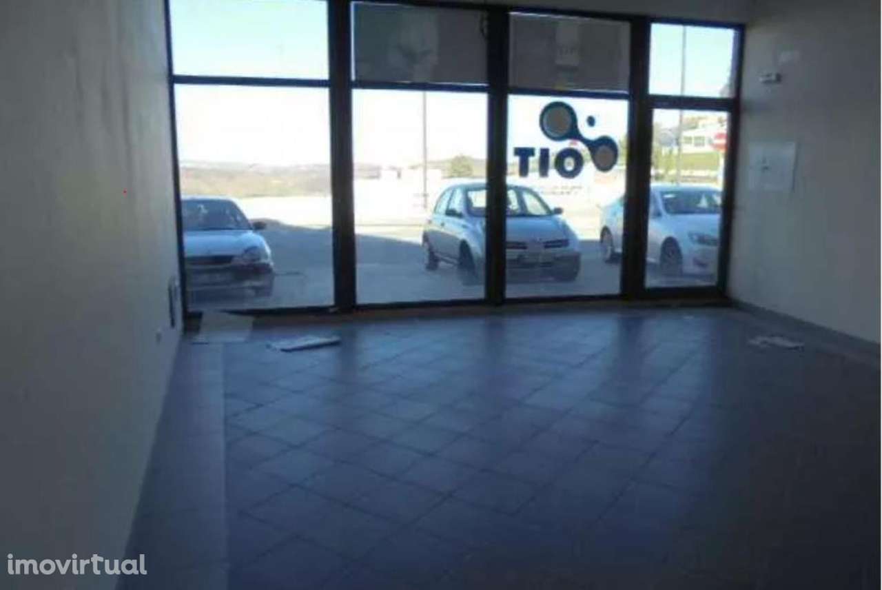 Store/Retail em Viseu, Tabuaço REF:5190.1 - Grande imagem: 3/3