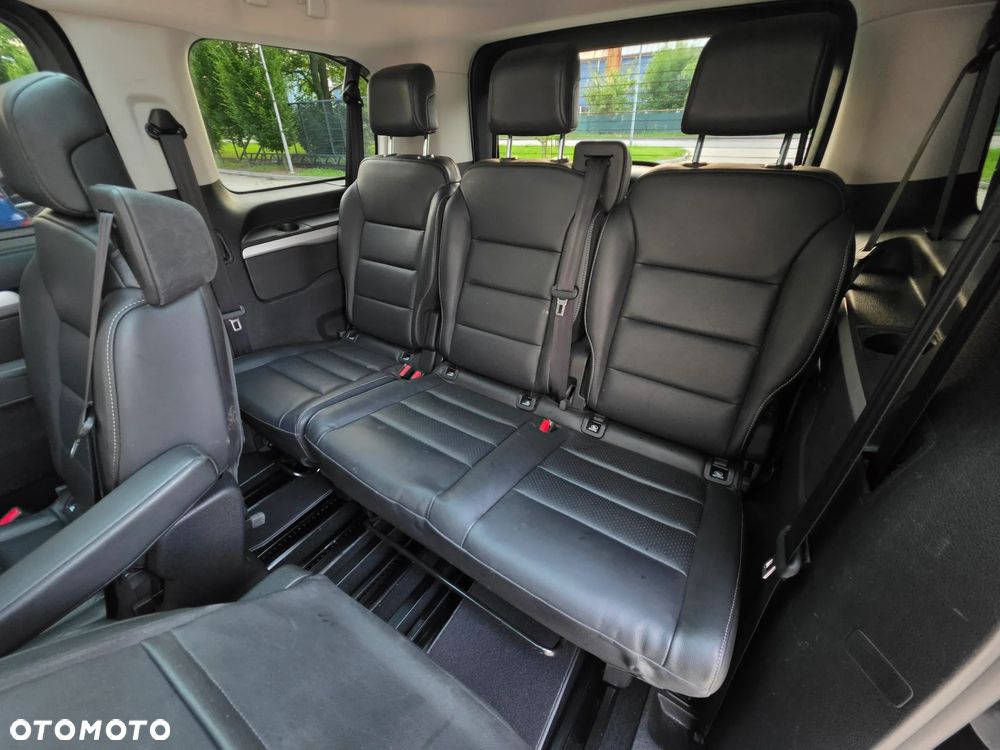 Peugeot Traveller L2 2.0 EAT8 Business VIP - 18
