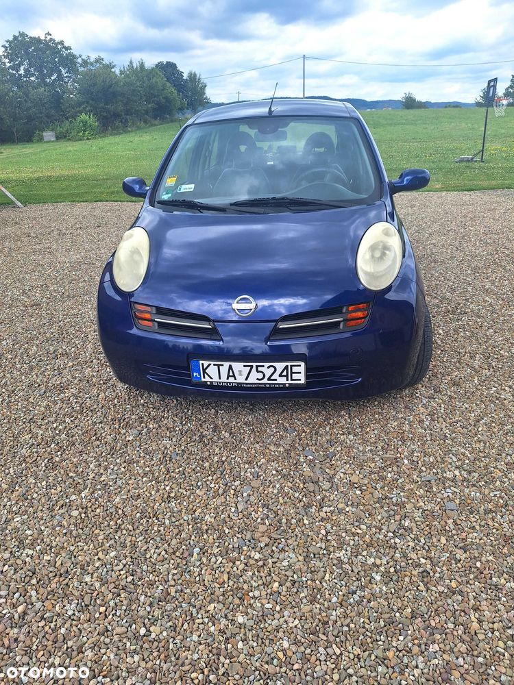 Nissan Micra - 1