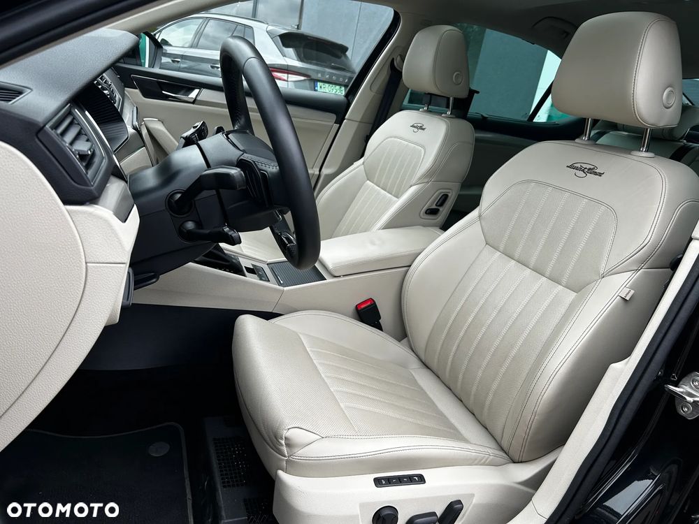 Skoda Superb 2.0 TDI SCR 4x4 L&K DSG - 14