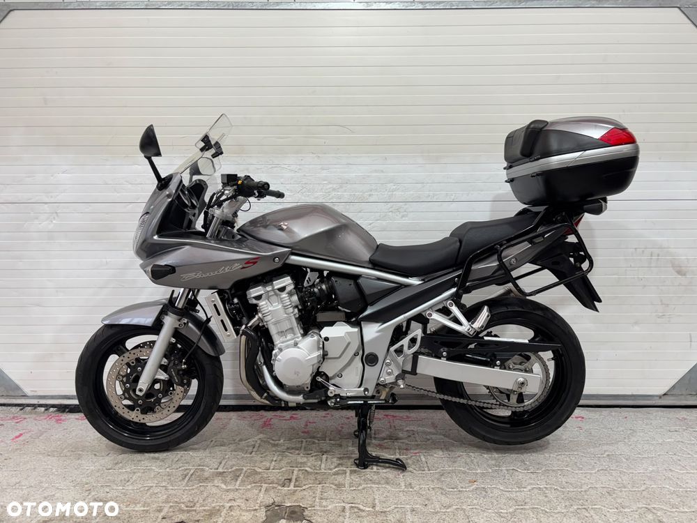 Suzuki Bandit - 1