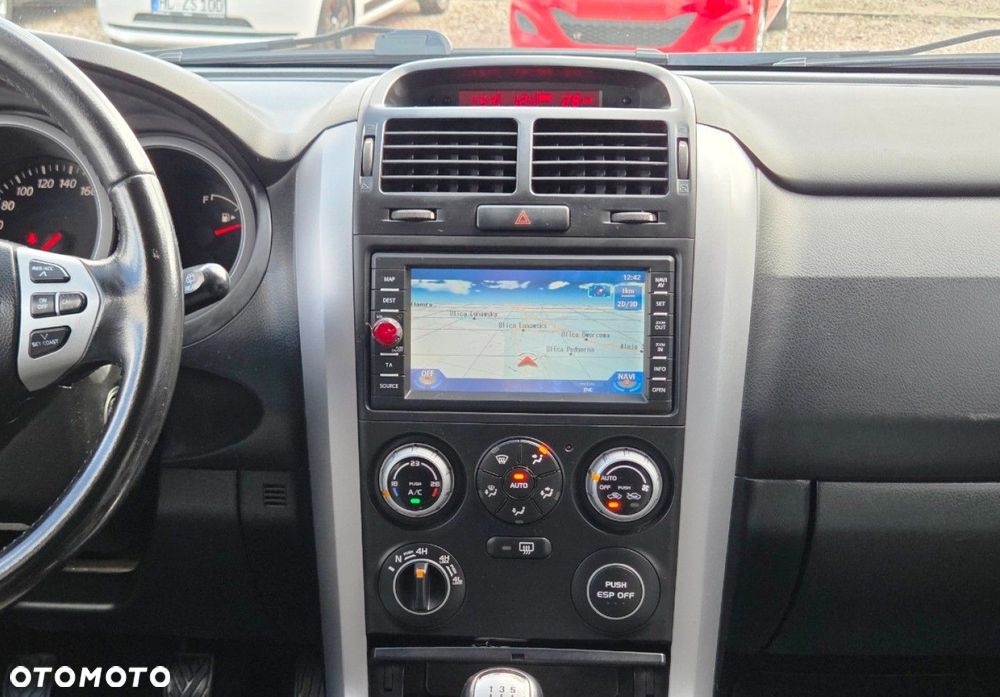 Suzuki Grand Vitara - 16