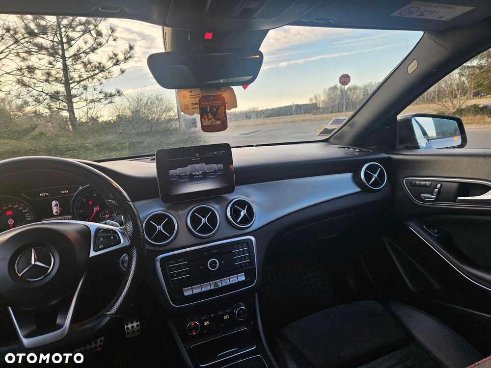 Mercedes-Benz CLA 220 (CDI) d 7G-DCT AMG Line - 27