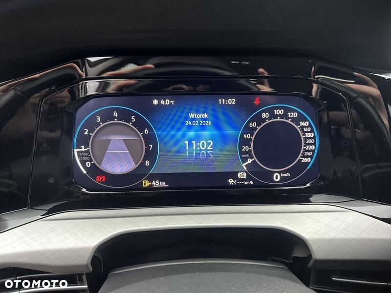 Volkswagen Golf - 12