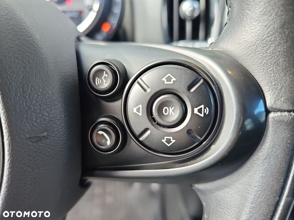MINI Countryman Cooper Classic Trim - 21