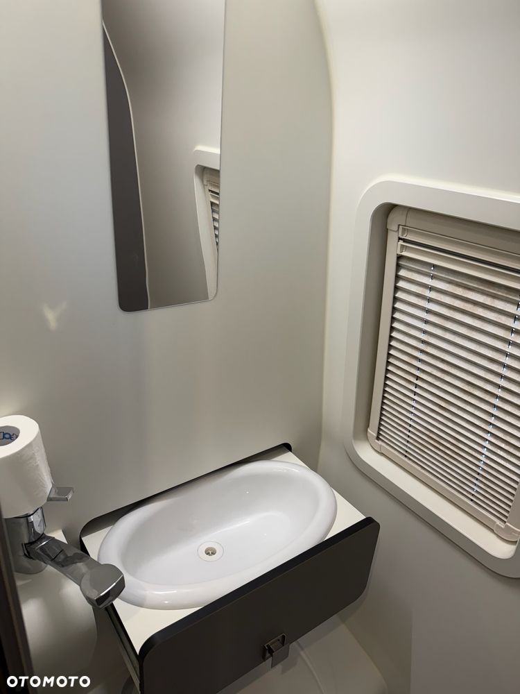 Mercedes-Benz Sprinter - 8