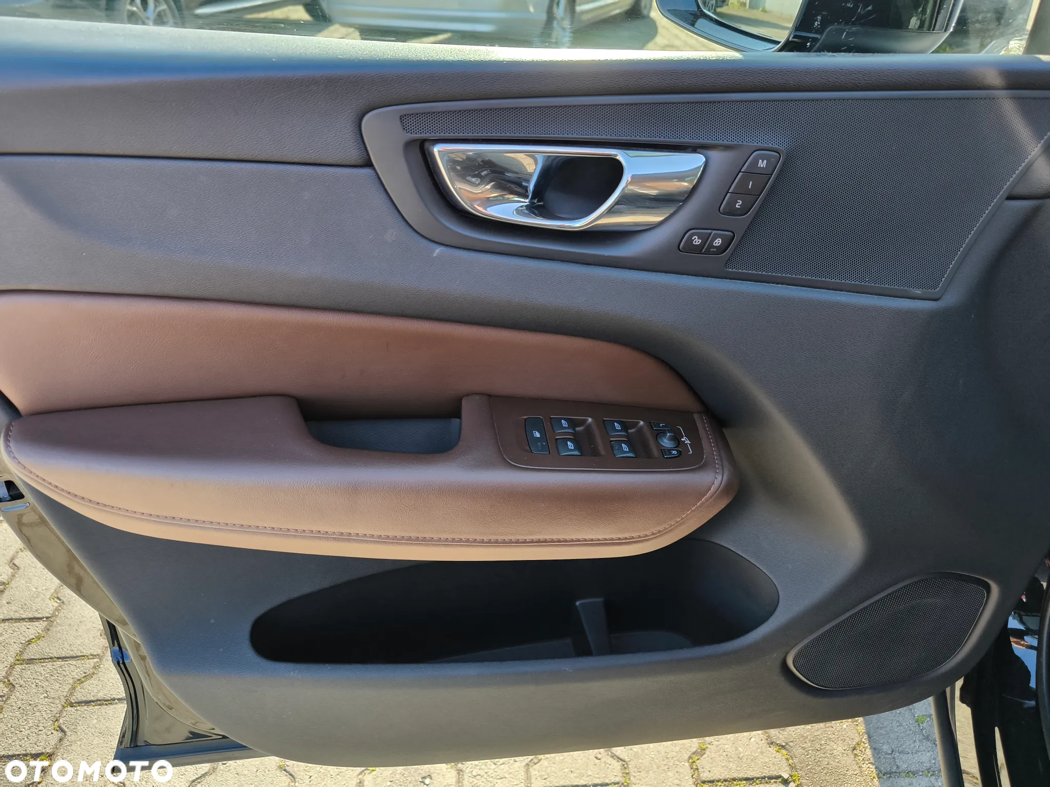 Volvo XC 60 D4 Inscription - 18