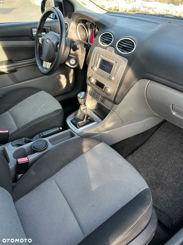 Ford Focus - 14