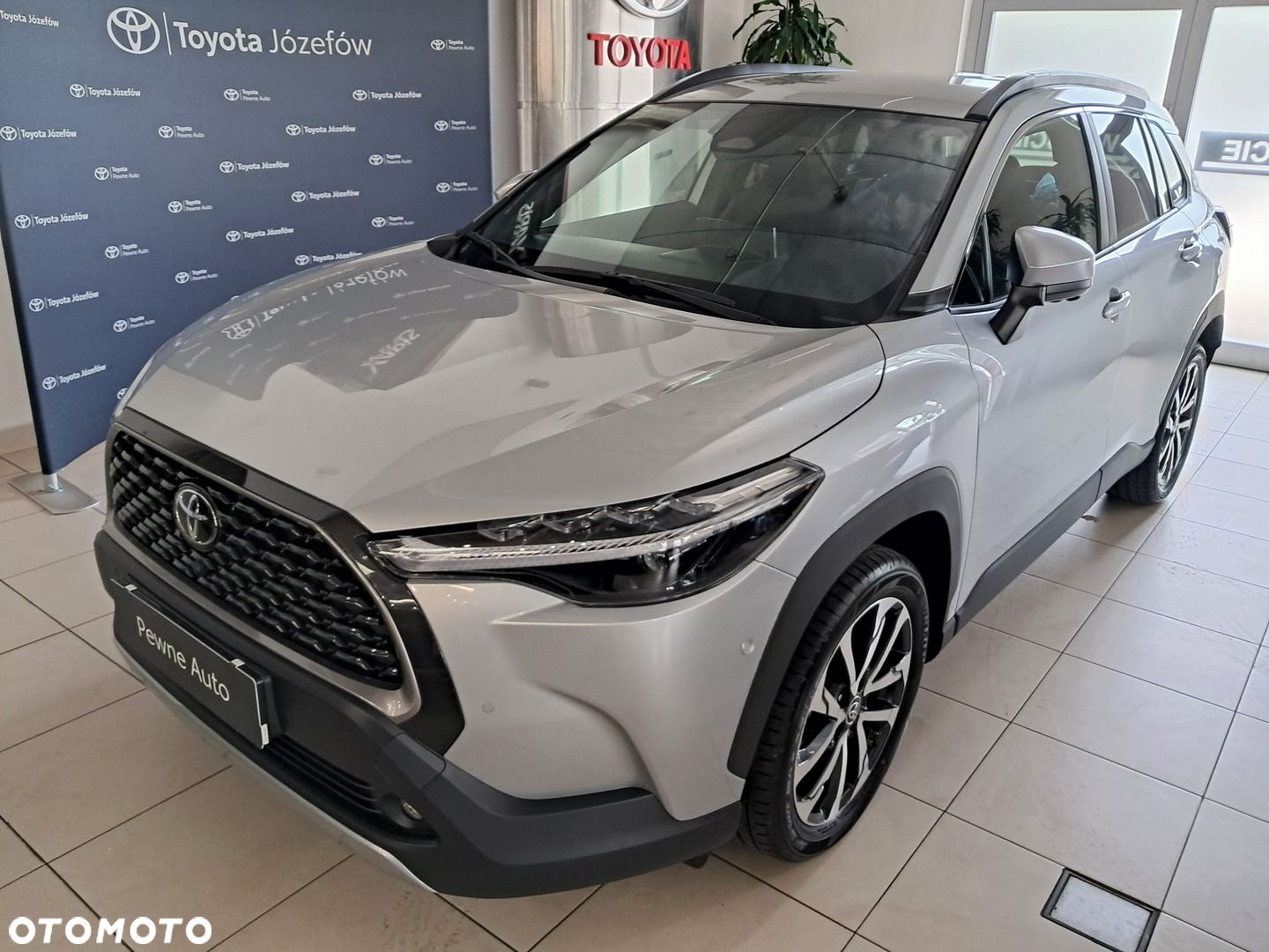 Toyota Corolla Cross - 8