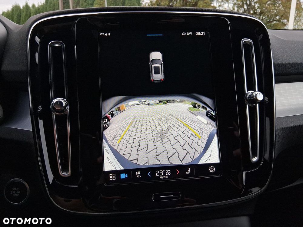 Volvo XC 40 - 23