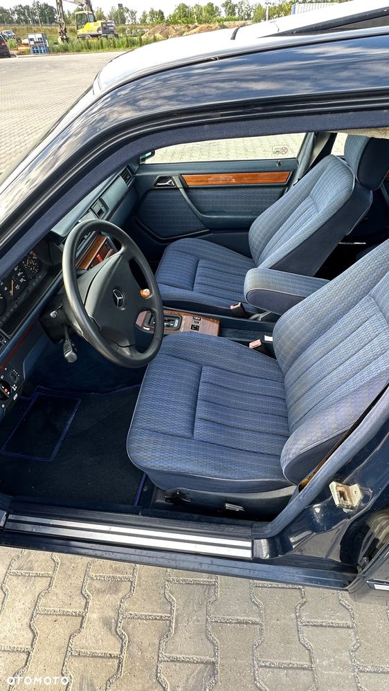 Mercedes-Benz W124 (1984-1993) - 8