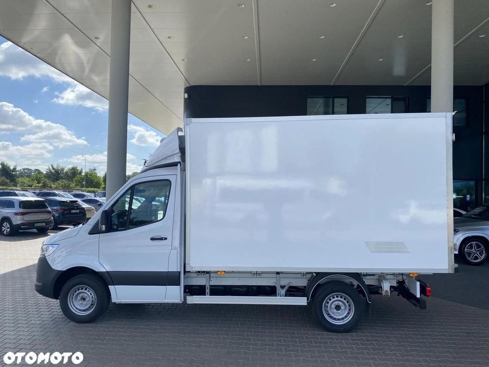 Mercedes-Benz Sprinter - 7