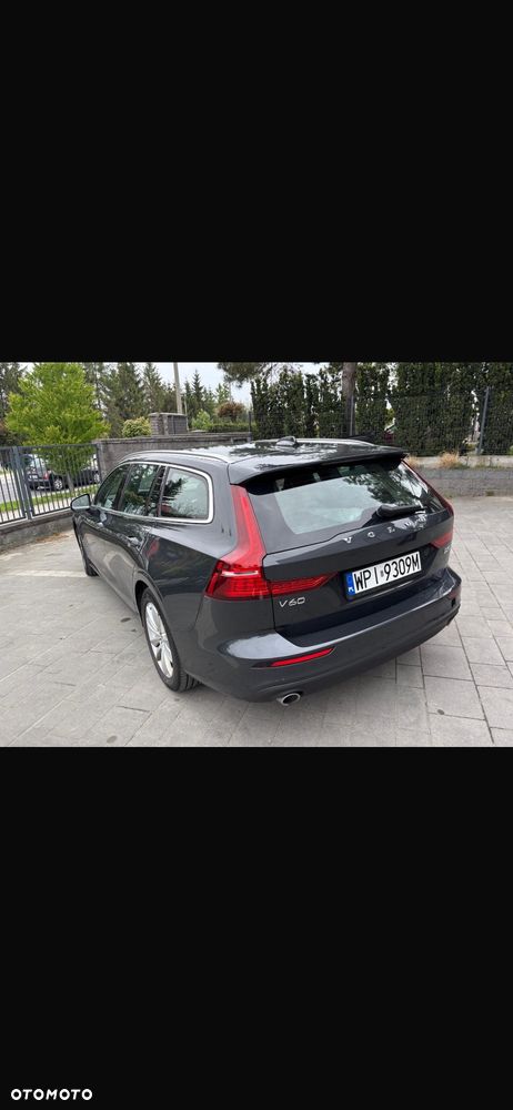 Volvo V60 D4 AWD Geartronic Momentum Pro - 5