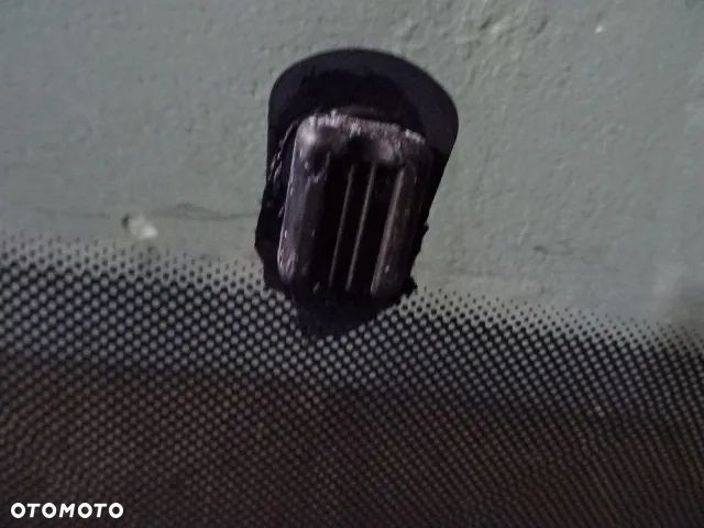 SZYBA CZOŁOWA PRZEDNIA PEUGEOT 307 SW KOMBI NR108 - 16