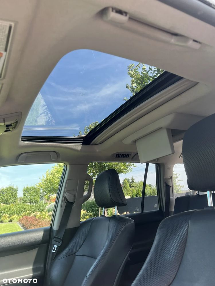 Toyota Land Cruiser - 8