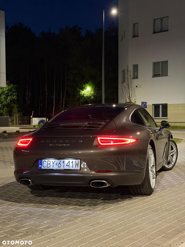 Porsche 911 Carrera PDK - 11