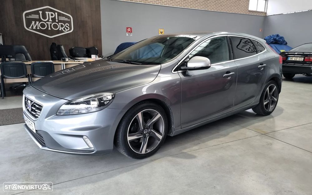 Volvo V40 1.6 D2 R-Design - 3