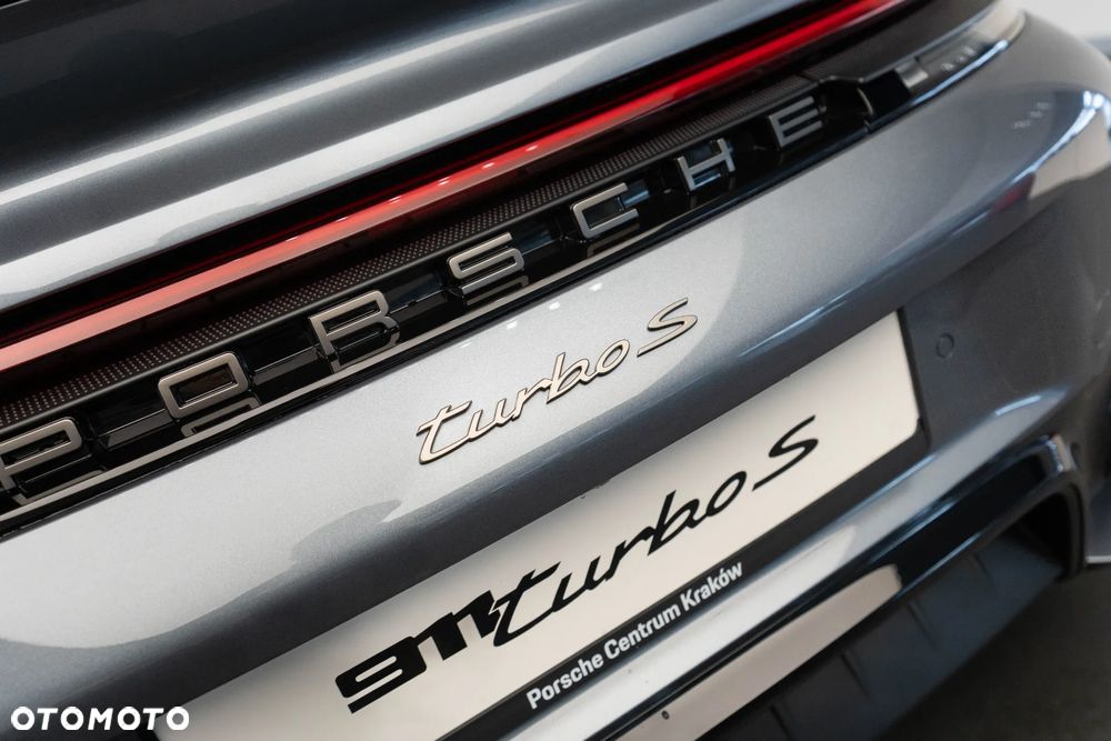 Porsche 911 Turbo S - 39