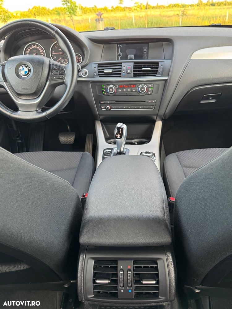 BMW X3 xDrive20d Aut. - 8