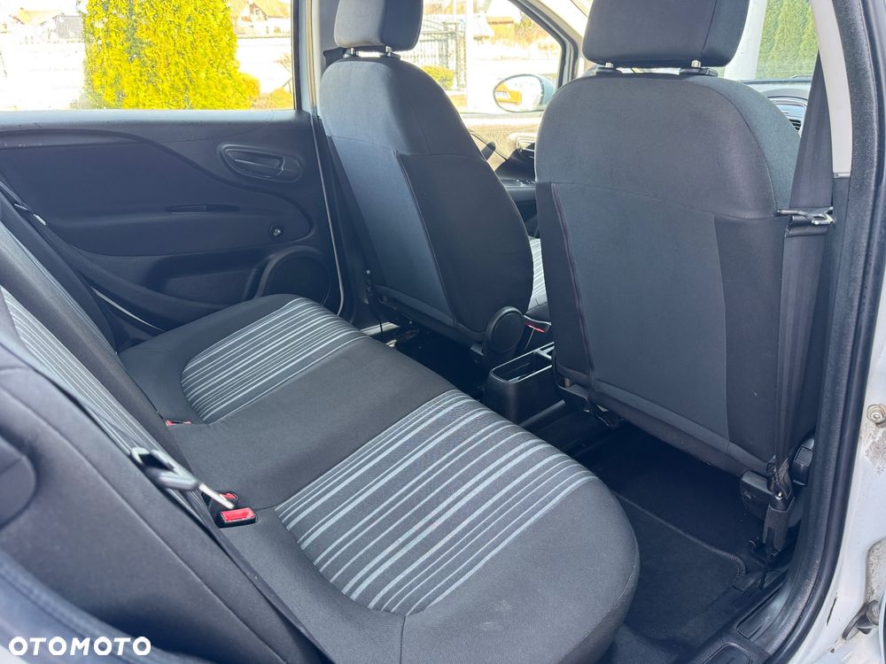 Fiat Punto - 11