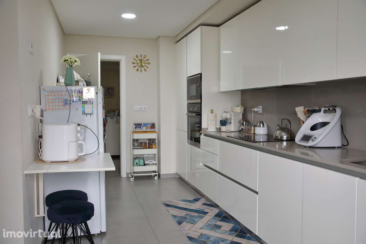 T2 Premium com Garagem | Empreendimento Solvillas | Póvoa de Santo Adr - Grande imagem: 5/14