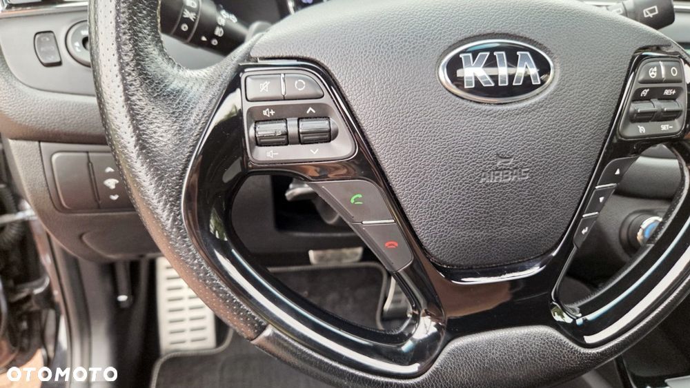 Kia Ceed 1.6 CRDi 136 DCT ISG GT Line - 24
