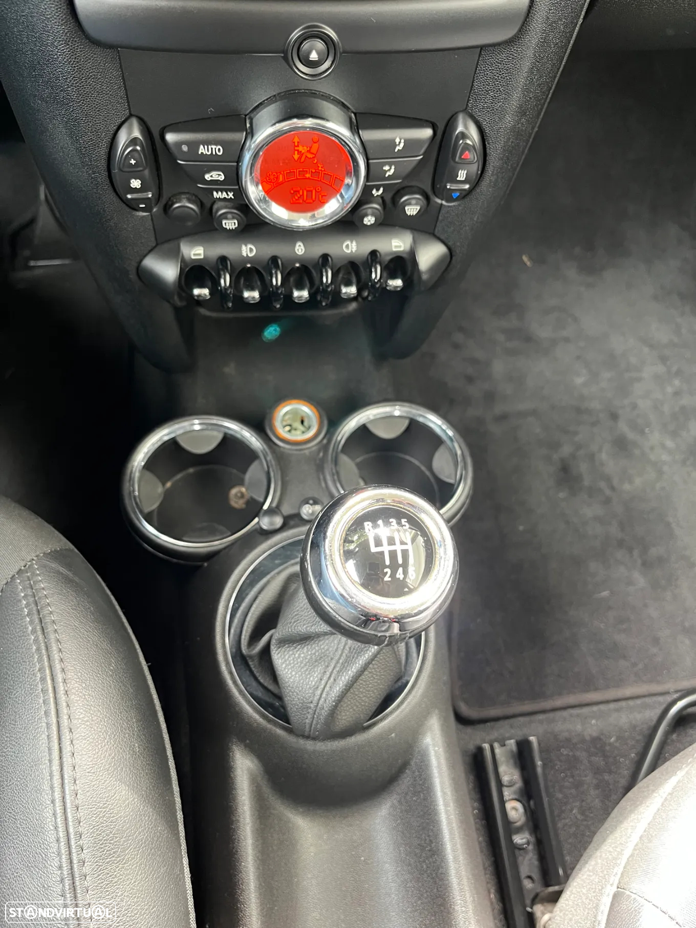 MINI 3 Portas Cooper D - 8